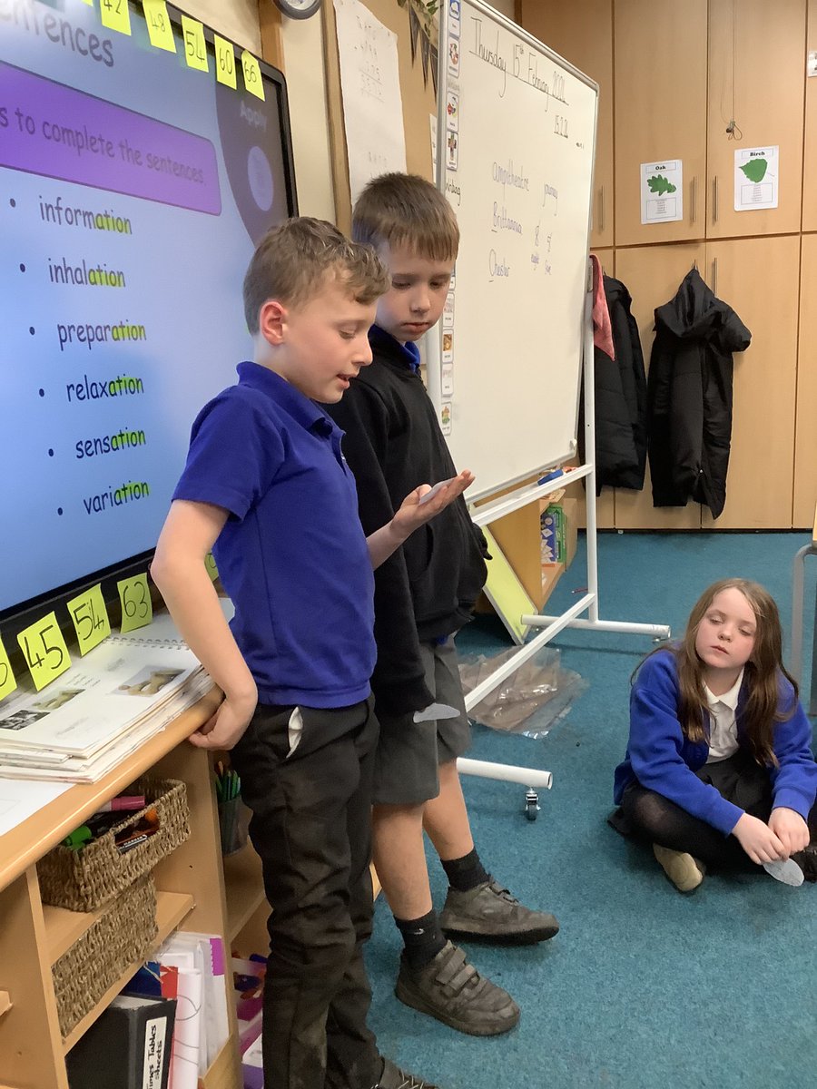 LostockGralamPr's tweet photo. Goldfinches have been reflecting on their History learning by presenting their opinions on whether they would rather where there is a legacy of Ancient Greece or Ancient Rome #LGCEHistory #LGCEOracy https://t.co/LxE5Su7i4z