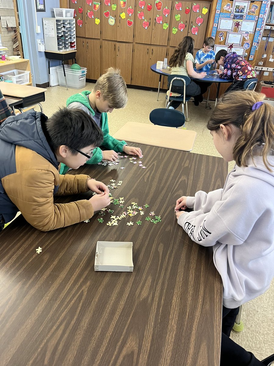 Denise Moyer (@moyer7111) on Twitter photo Teamwork in 5th Grade! Happy 100th Day ! 100 Piece Puzzles without the Box Top <a href="/NavesinkSchool/">Navesink School</a> #MTPSpride Teamwork in 5th Grade! Happy 100th Day ! 100 Piece Puzzles without the Box Top <a href="/NavesinkSchool/">Navesink School</a> #MTPSpride