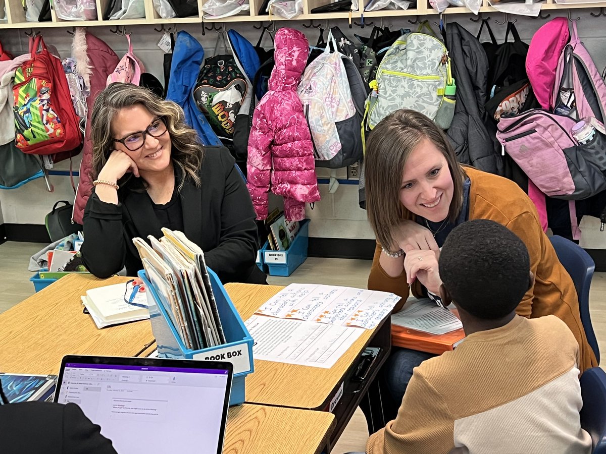 Becky Kroenke (@drkroenke) on Twitter photo Chapel Hill teachers are growing their brains today as they partner with Lindsey Troutman <a href="/MarzanoResource/">Marzano Resources</a> to use proficiency scales with students. <a href="/ChapelHillNKCSD/">Chapel Hill ES</a> Chapel Hill teachers are growing their brains today as they partner with Lindsey Troutman <a href="/MarzanoResource/">Marzano Resources</a> to use proficiency scales with students. <a href="/ChapelHillNKCSD/">Chapel Hill ES</a>