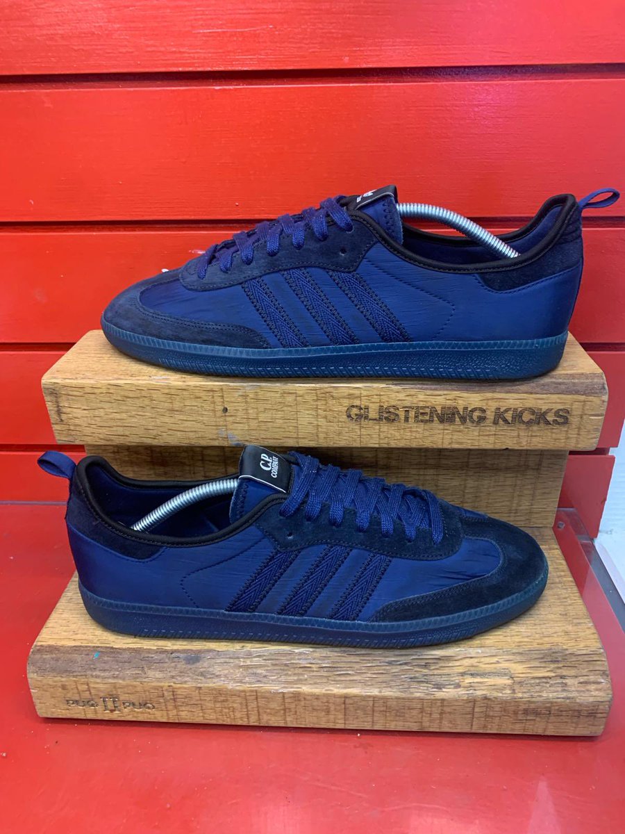 GlisteningKicks's tweet image. 🚨 For Sale 🚨 
@adidasoriginals #CP #Samba
Size 11 and in great condition. Drop us a DM for info/more pics. Reposts welcome, thanks for looking #adidas #sheffieldissuper