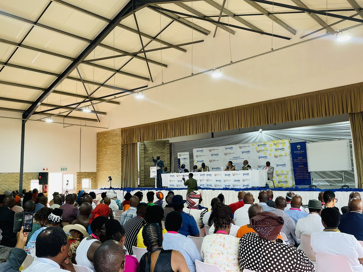 coegadevcorp's tweet image. [LIVE UPDATE]

MEC of Education, Hounarable Fundile Gade, addressing stakeholders  and parents at the handover of the Zibi Meyer Junior Secondary School.

#coegadevcorp #implementingagent @ECDOEZA