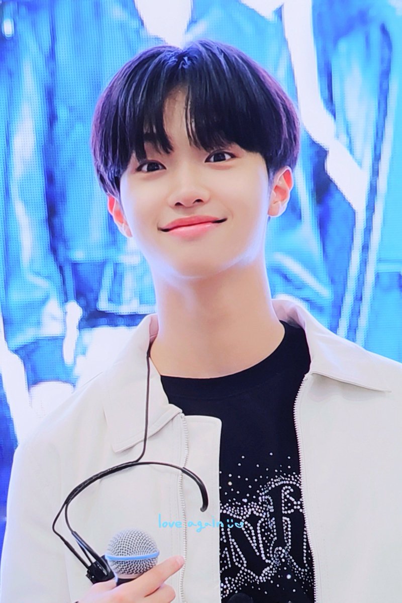 ๐๐๐ฃ๐ ๐๐๐๐๐ โกฬ เท tweet media