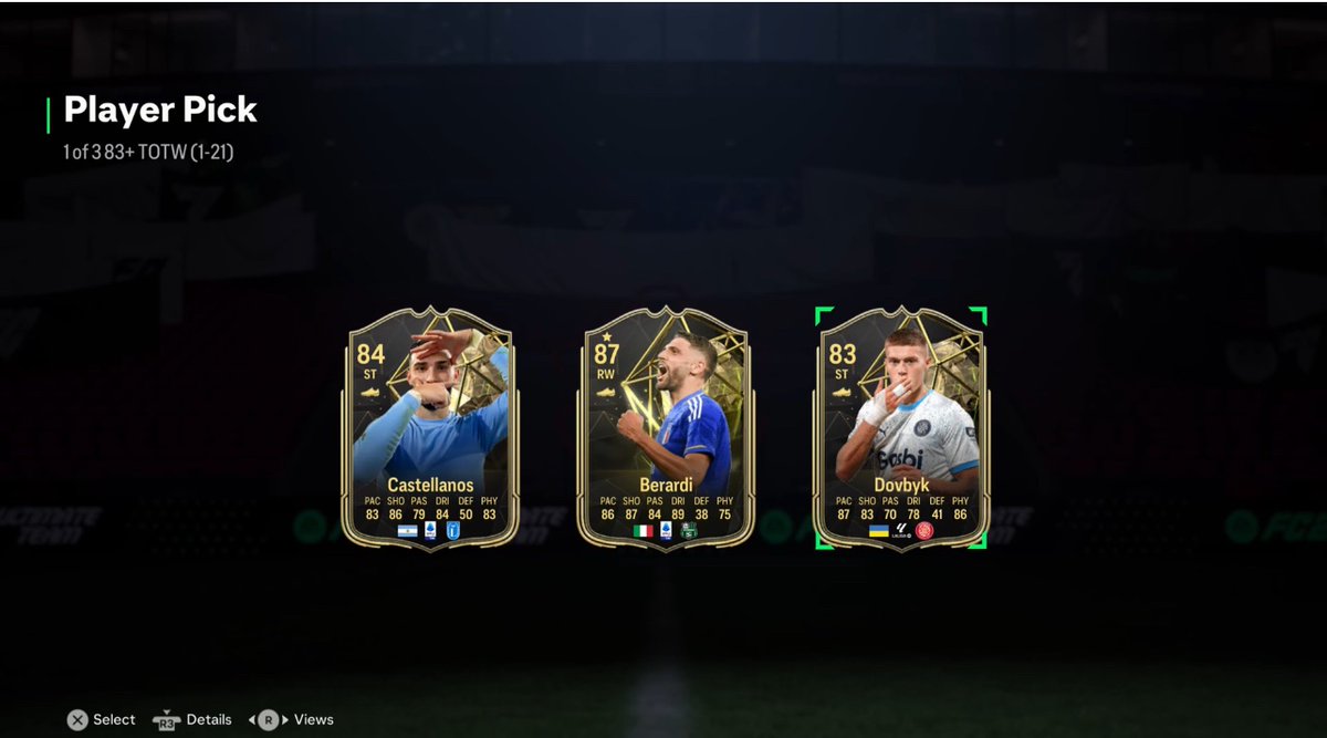 SanjayPradeep's tweet photo. @FC24News I don’t think TOTW Week 22 is working ! I tried TOTW pick 5 times already &amp; I don’t see any players from this week list !

Attaching the video link: https://t.co/WxXHoBObe6

Kindly please look into it &amp; help me out ! #fc24 #eabug #fc24bug @EAFCNews @FC24CoinShop https://t.co/2udbrKWr5H