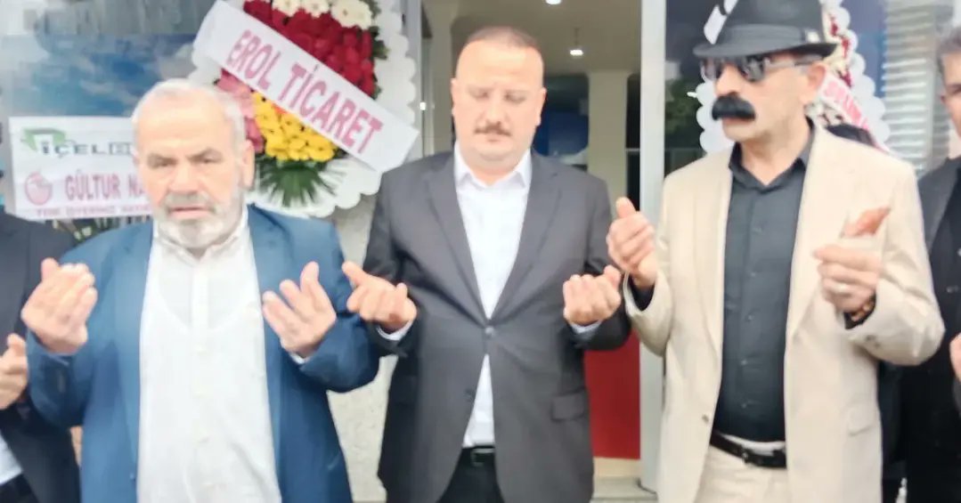 📌BLUE FACOS EMLAK AÇILIŞI

Toroslar SKM Başkanımız Sn.Ferhat SALT ve Yönetim Kurulu Üyelerimiz ile bir Blue Facos Emlak ve İnşaat'ın açılış programına katıldık. Hayırlı olsun dileklerimizi iletiriz. 
<a href="/RTErdogan/">Recep Tayyip Erdoğan</a>