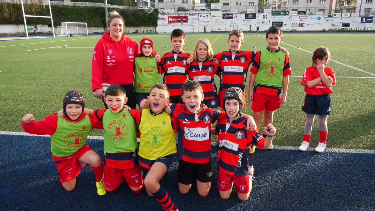 Gazteentzako errugbiko entrenamenduak egiten hasiko dira Beasainen.

👉 labur.eus/9tVWv

#GITB #GoierriTelebista #ordizia #beasain