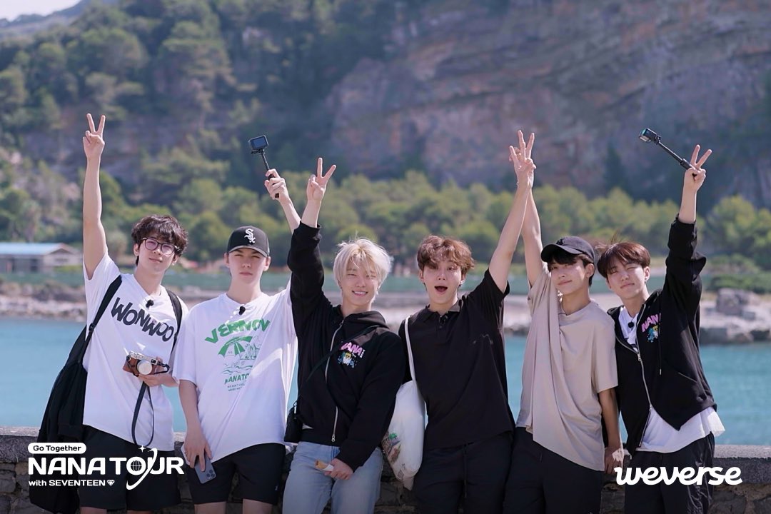 beaniehansol's tweet photo. Akhirnya bajunya bukan item lagi nonnn 😭 https://t.co/32IIrJcslf