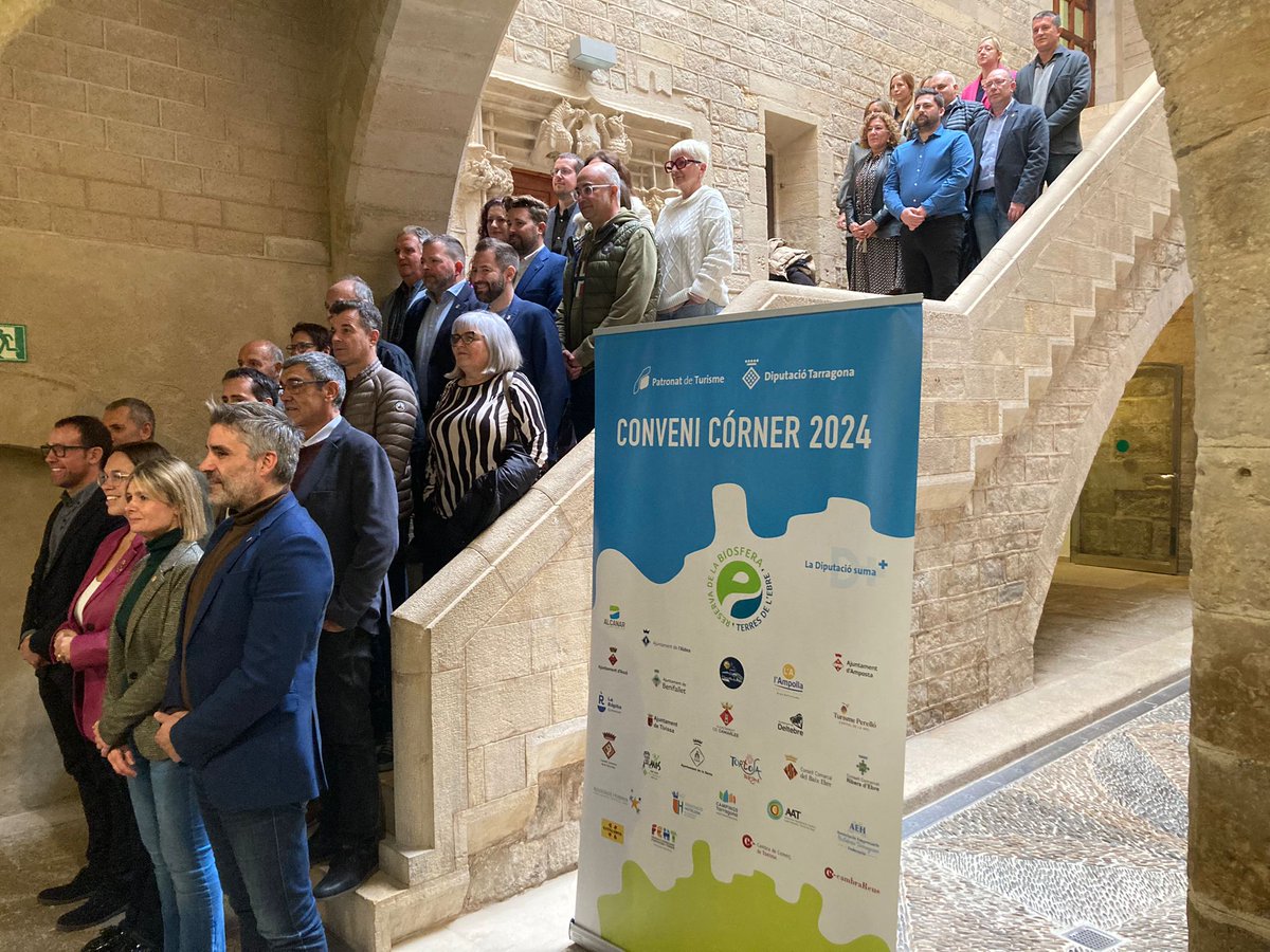 gerenciafihr's tweet photo. Des de #FIHRT i @terresebrefihrt ens sumem als esforços per promocionar els atractius turístics de les #TerresdelEbre. Presents finalment a #Tortosa al #ConveniCórner 2024 liderat pel Patronat de Turisme de la @Dipta_cat #TurismeDipta #DiptaSuma #somfihrt_TE #somfihrt https://t.co/irbejLnxto