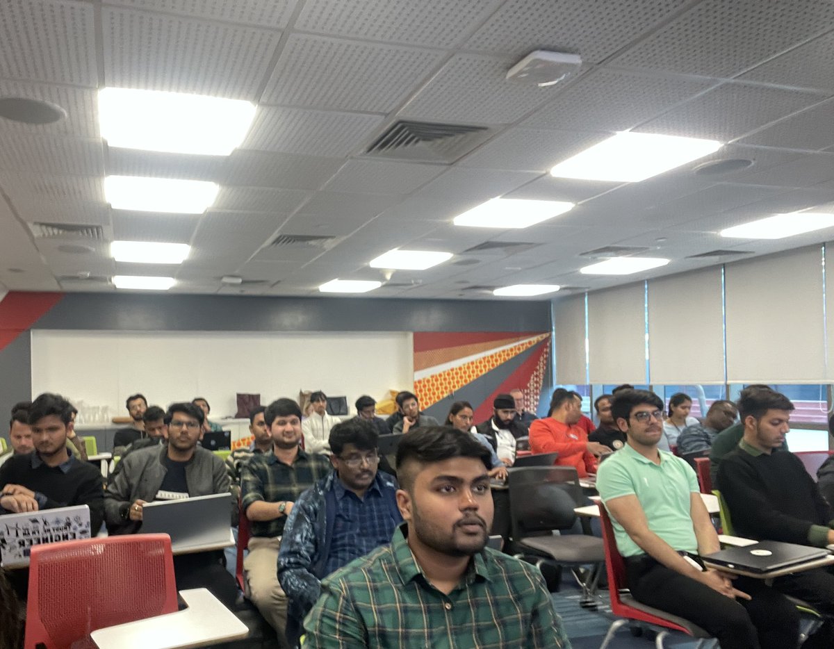 Attended 
Google Cloud Gen AI Labs: Duet AI 
at Google Gurugram!
@GoogleCloud_IN ☁️

✨The hands-on workshops really helped to understand how powerful Gemini and DuetAi can be!