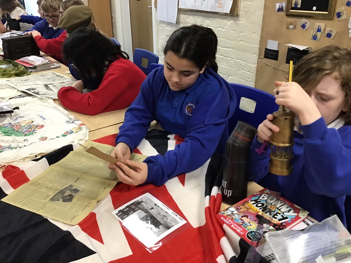 LostockGralamPr's tweet photo. Toucans are exploring a range of real and replica historical sources of information to help us understand what life was like in WW11. #LGCEHistory https://t.co/74AoocQbwZ