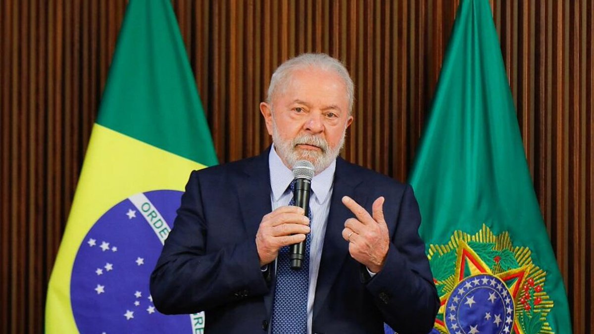 El presidente de Brasil, Lula da Silva: 'Israel mata a mujeres y niños bajo el pretexto de combatir a Hamás. Es crucial alcanzar un cese al fuego inmediato en Gaza para permitir la entrada de ayuda'.
