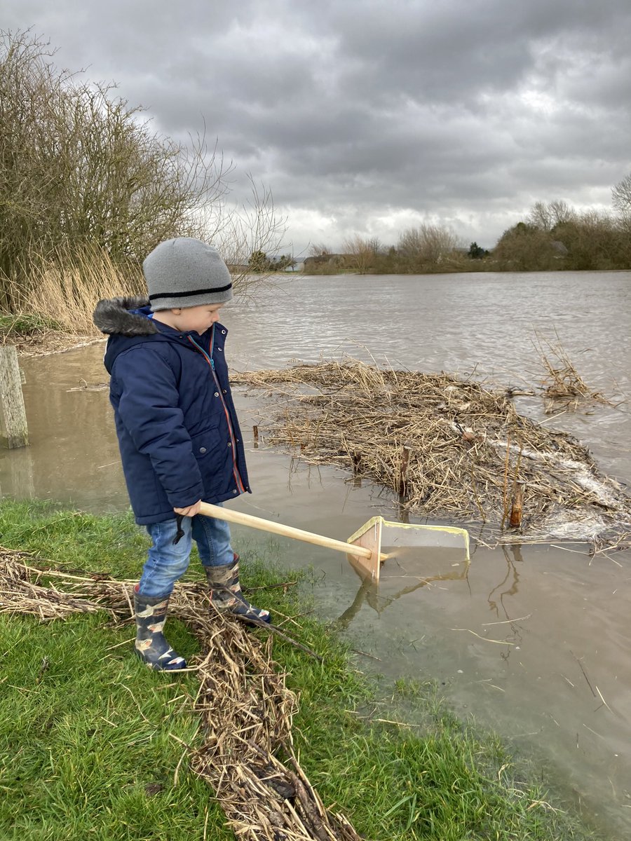 The elver fishing season on the #RiverSevern starts today. I’ll do my best to keep you informed of my elvering adventures over the coming weeks. 

It’s half term, so someone had to have a dip at high water. However, my net will be staying in the shed until the next set of tides!