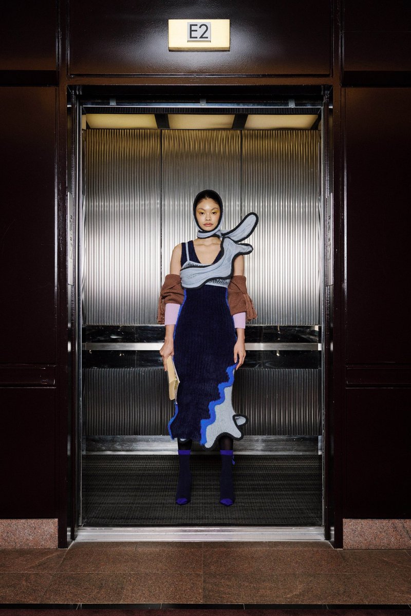 kendam_com's tweet image. PH5 Fall Winter 2024-2025 collection lookbook presented at New York Fashion Week FW24 kendam.com/news/lookbooks…

#PH5 #FW24 #AW24 #Runway #NewYork #FashionWeek #NYFW #Kendam