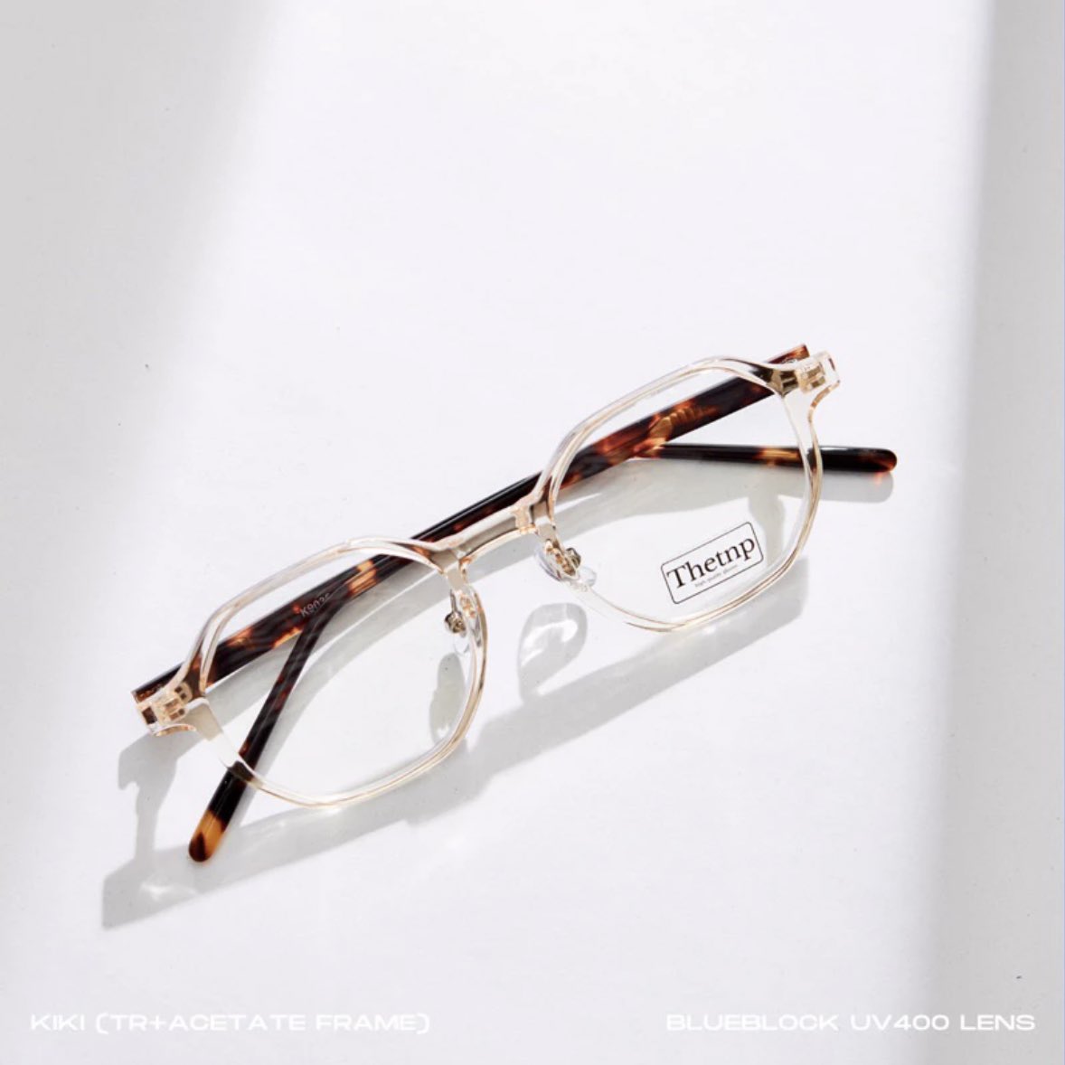 tamjaichunbkk's tweet photo. ร้าน thetnp.glasses ครบจบในที่เดียว 
- มีกรอบแว่น ทั้งแว่นสายตา แว่นแฟชั่น 
- แว่นดันแดดมีเลนส์หลายแบบ
- แข็งแรง ทน เราใช้แบบสมบุกสมบัน
- ราคาหลักร้อย
- มีบริการตัดเลนส์สายตา เริ่มต้น 999 บาท 
- มีกล่องแว่น/ซองแว่นขายแยก https://t.co/f7FOTgEqnM