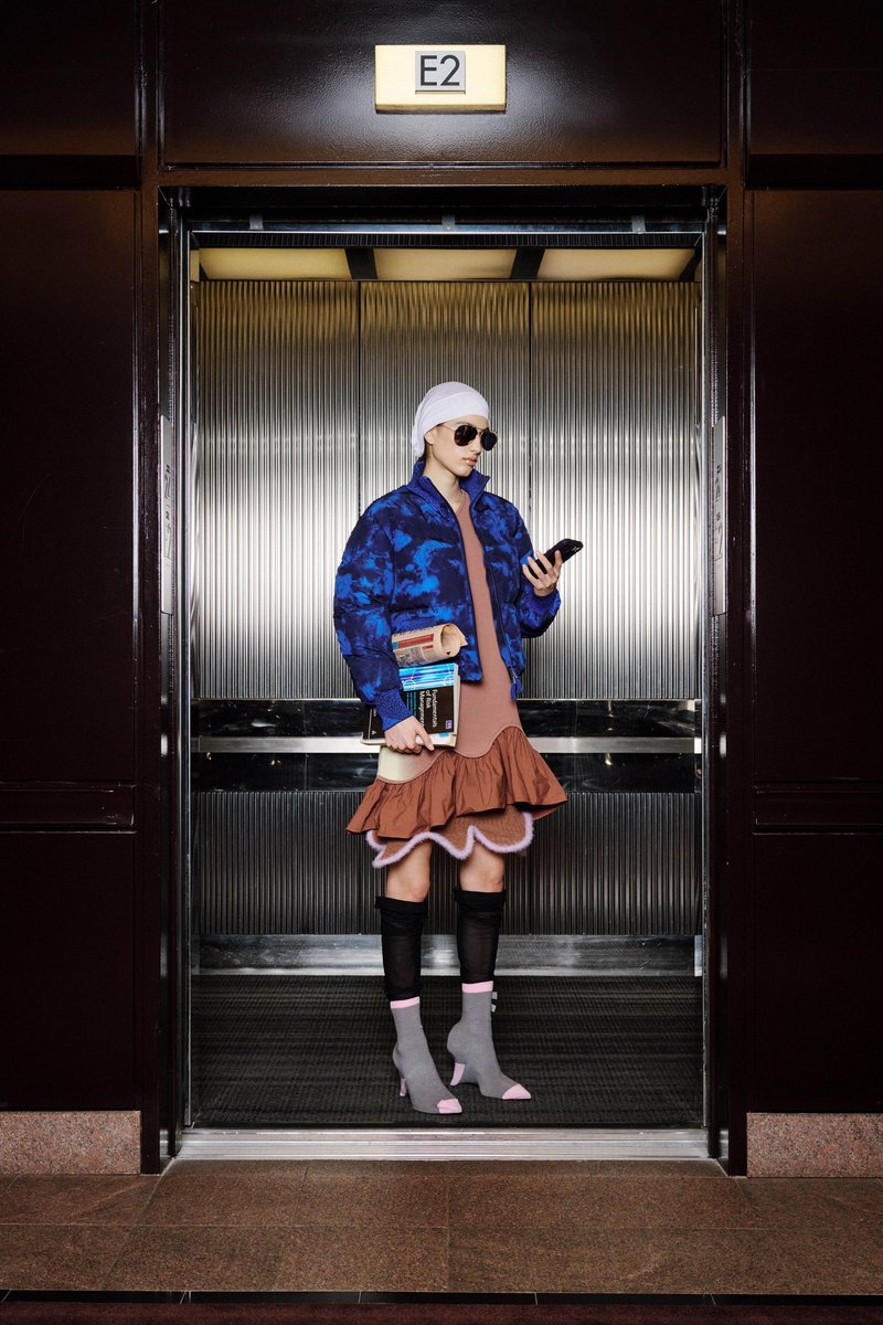 kendam_com's tweet image. PH5 Fall Winter 2024-2025 collection lookbook presented at New York Fashion Week FW24 kendam.com/news/lookbooks…

#PH5 #FW24 #AW24 #Runway #NewYork #FashionWeek #NYFW #Kendam