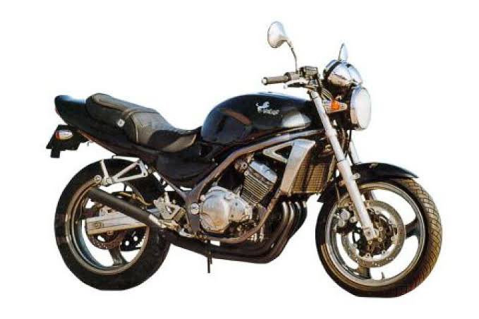 _SyuMetal's tweet photo. Z900RSはバリオス900って言った方が個人的にはしっくりくるんだよなぁ https://t.co/V9nCmVPVMf