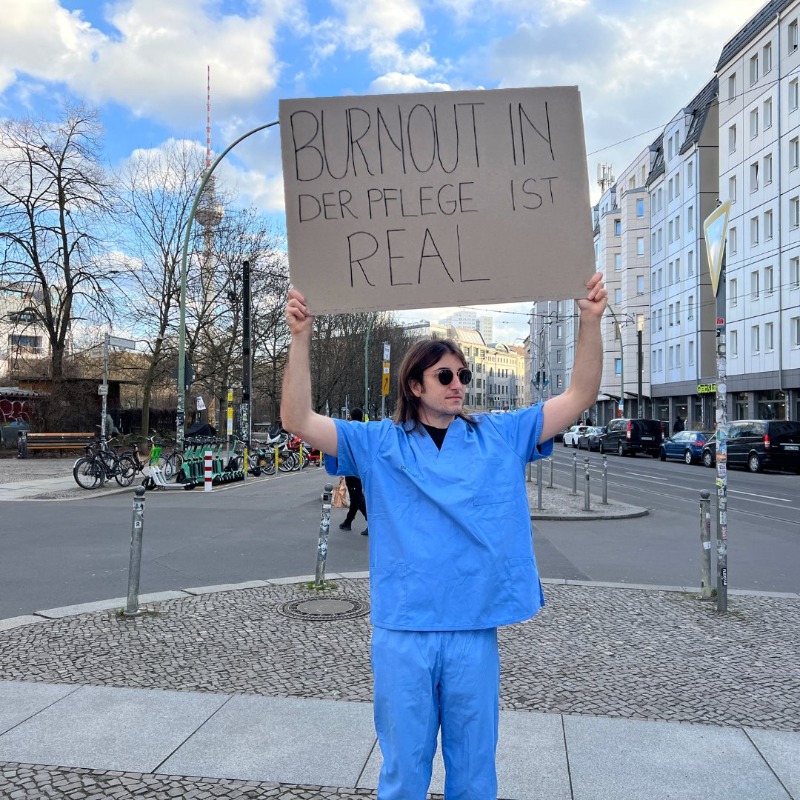 medwingcom's tweet photo. Wie wichtig ist dir eine gesunde Work-Life-Balance? 
#MEDWING #fachkräftemangel #pflegenotstand #burnout #mentalhealth