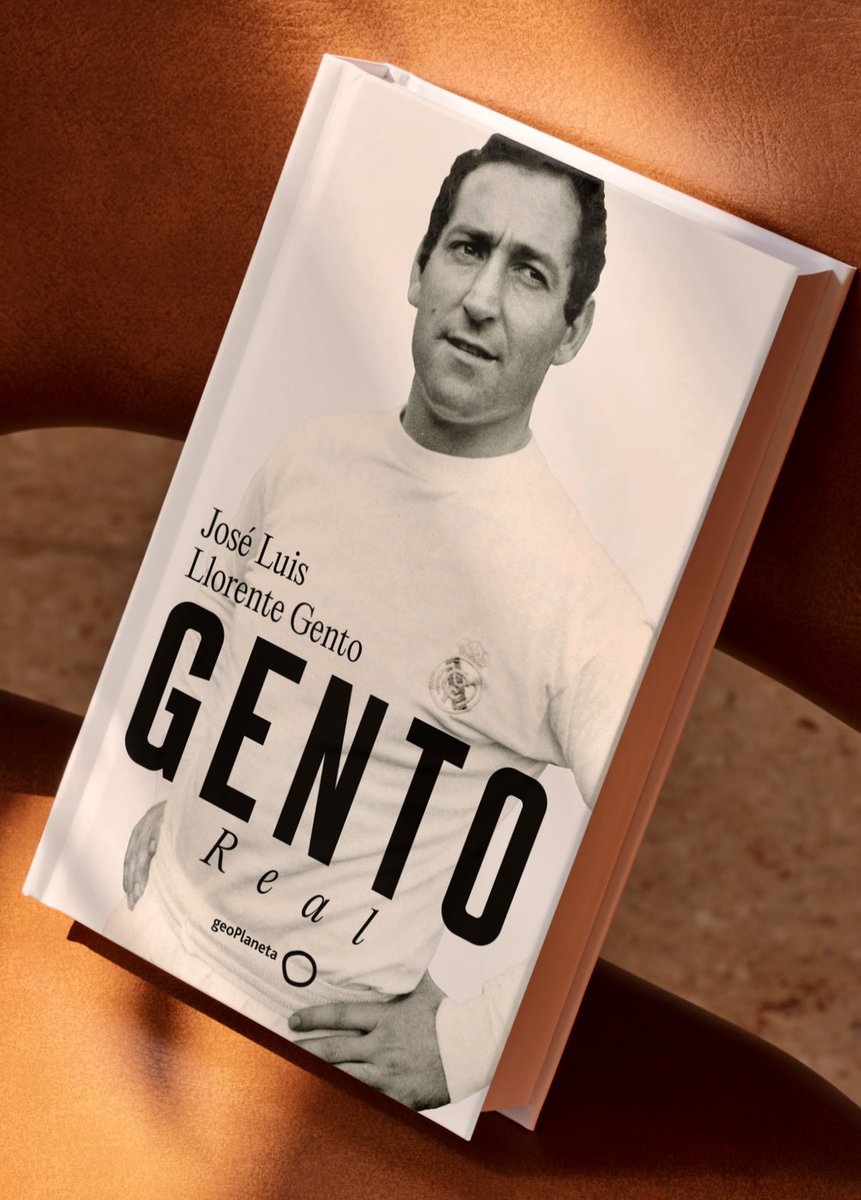 RaulGSamperio's tweet photo. Jugó sólo 14 partidos en el @realracingclub pero fueron suficientes para dar un salto futbolístico grandioso. Hoy se presenta el libro sobre #PacoGento en @elcorteingles de #Santander. No me perderé su lectura. https://t.co/HKW3xpxyY7
