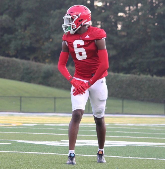 Congratulations to 2024 3⭐️ WR <a href="/MontezRedding/">1luhtez</a> selected on the <a href="/GACACoaches/">Georgia Athletic Coaches Association</a> ALL STATE TEAM‼️ #JonesboroU🧬 #CardinalNation