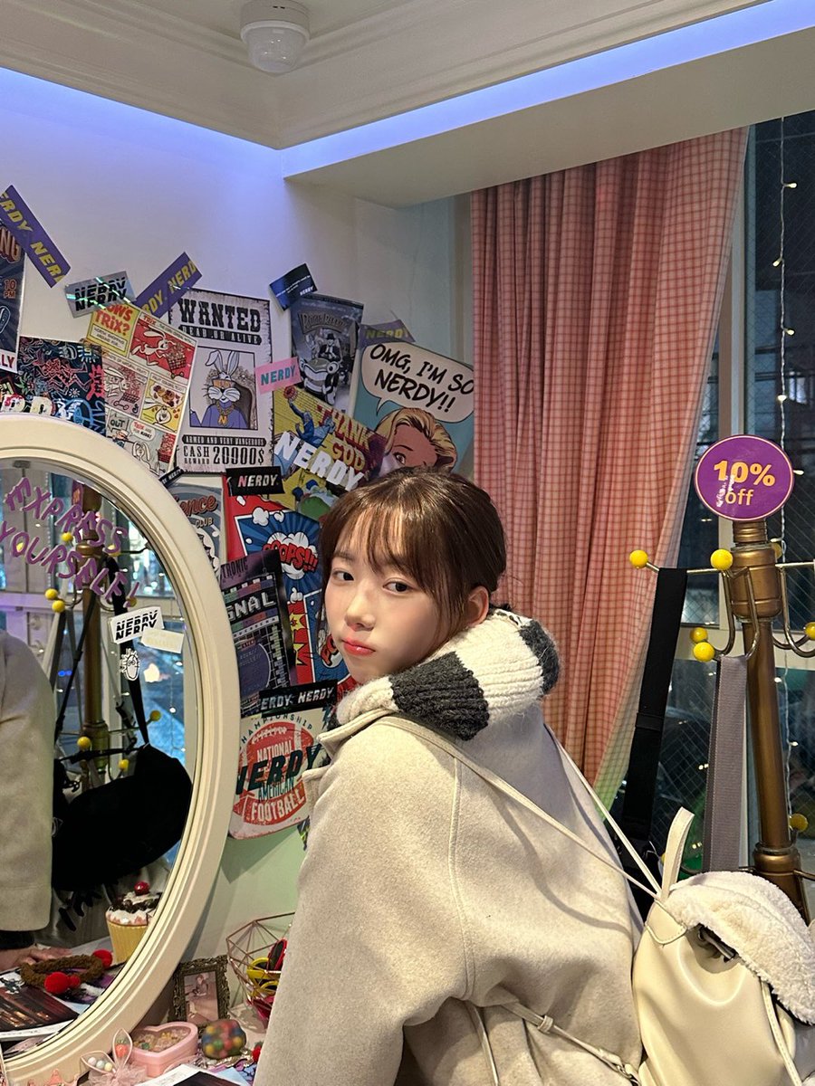 member_classy's tweet image. [#혜주] 

하이👻✌🏻

#CLASSy #클라씨
#HYEJU