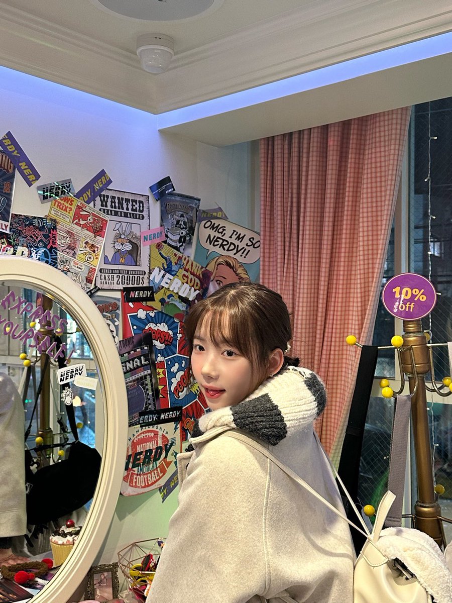 member_classy's tweet image. [#혜주] 

하이👻✌🏻

#CLASSy #클라씨
#HYEJU