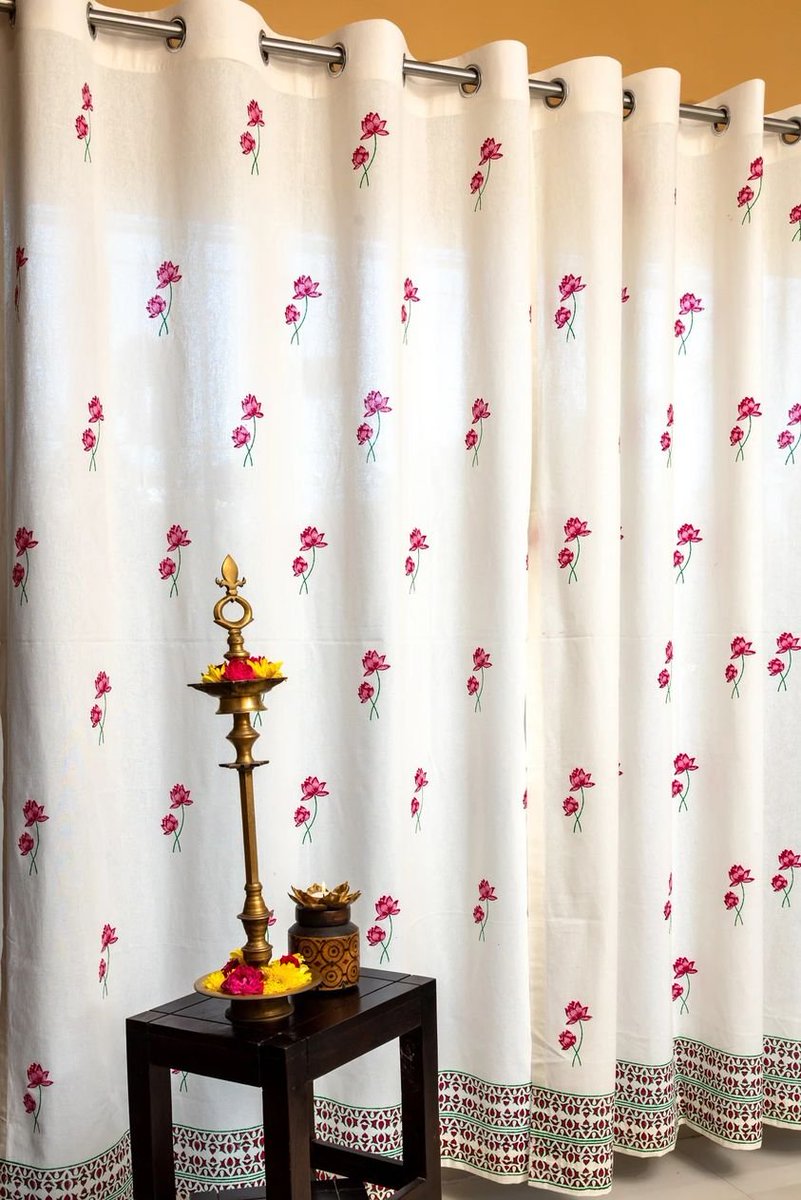 MiltonM93468667's tweet image. MnR Decor's hand-block printed cotton curtain in the lotus print will elevate your interior design. Add a bit of nature-propelled excellence to your windows with these lotus prints. Shop now!

Buy Link: mnrdecor.com/products/hand-…

#mnrdecor #handblockprinted #cottoncurtains