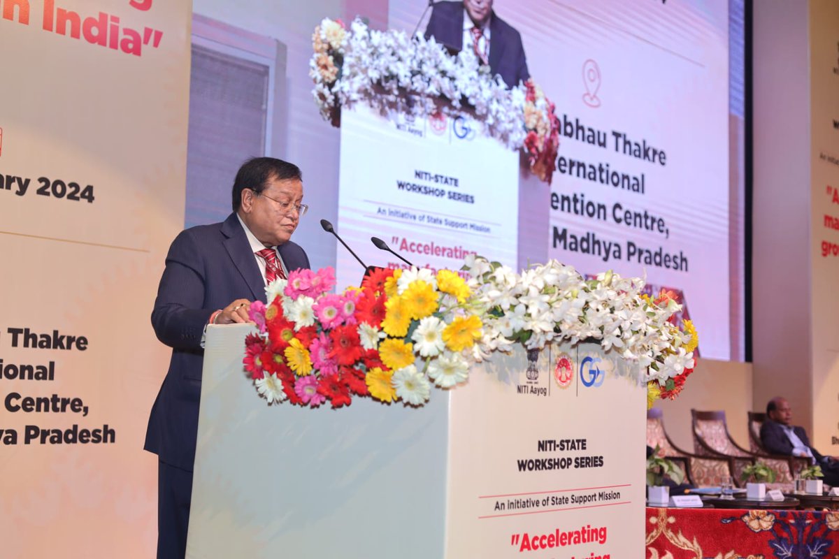 Dr VK Saraswat, NITI Aayog highlighted skill development & infrastructure in propelling India's manufacturing with MP govt focusing on skills. #SkillIndia