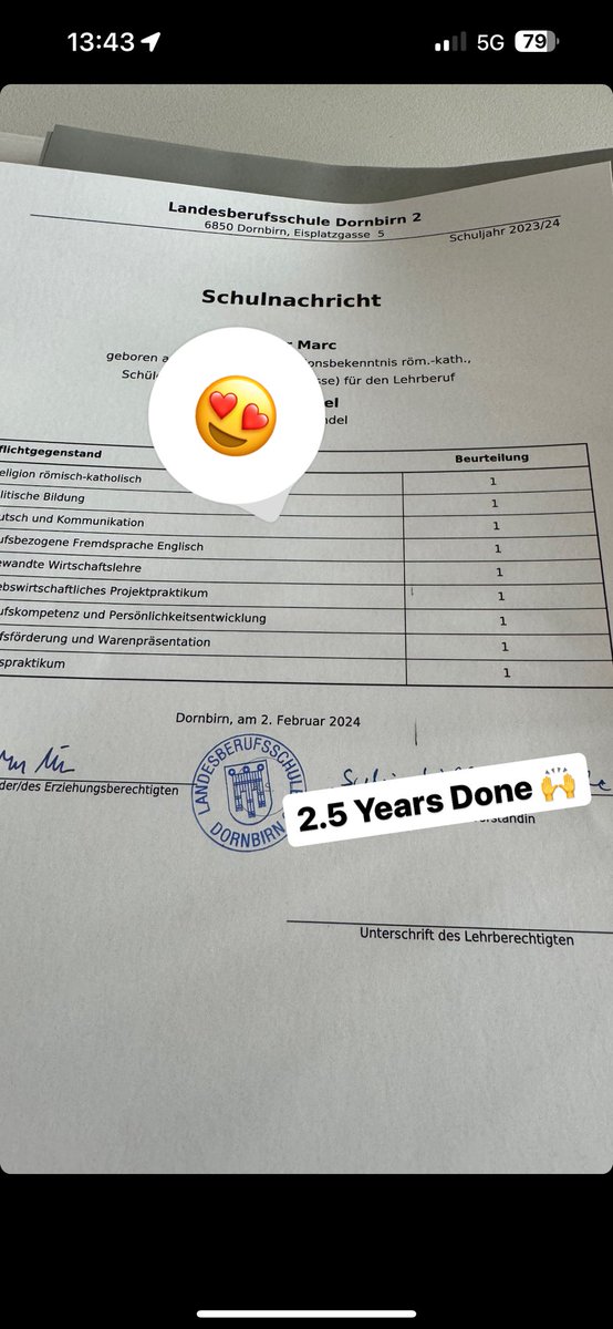Zeugnis ist da bald kommt noch das letzte! 🤗🙌