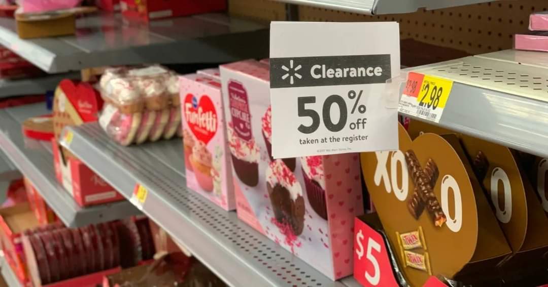 tarrant911dist's tweet image. Roses are red, violets are blue, and the day after Valentine's is like a dream come true! That discounted chocolate is a sweet deal, almost as sweet as knowing when to call or text 911 if your candy consumption gets too real! @Walmart #chocolate #CandySale #discount #911Education