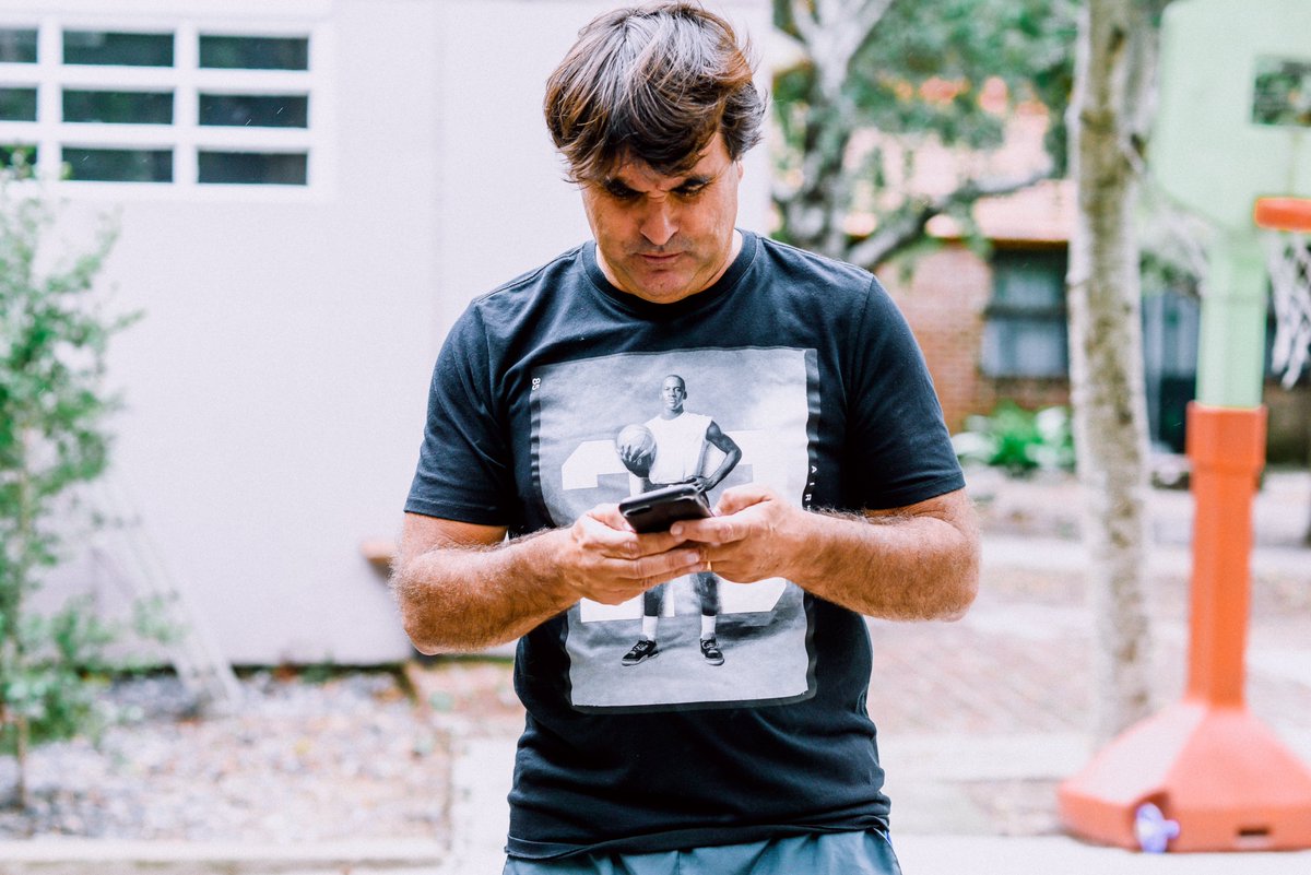 Abrimos el Canal oficial de LG Básquet en WhatsApp. Quienes se suscriban van a recibir un regalo muy especial. La semana que viene se van a enterar de qué se trata. 🏀Por más y mejor básquet!
whatsapp.com/channel/0029Va…
#LGBasquet