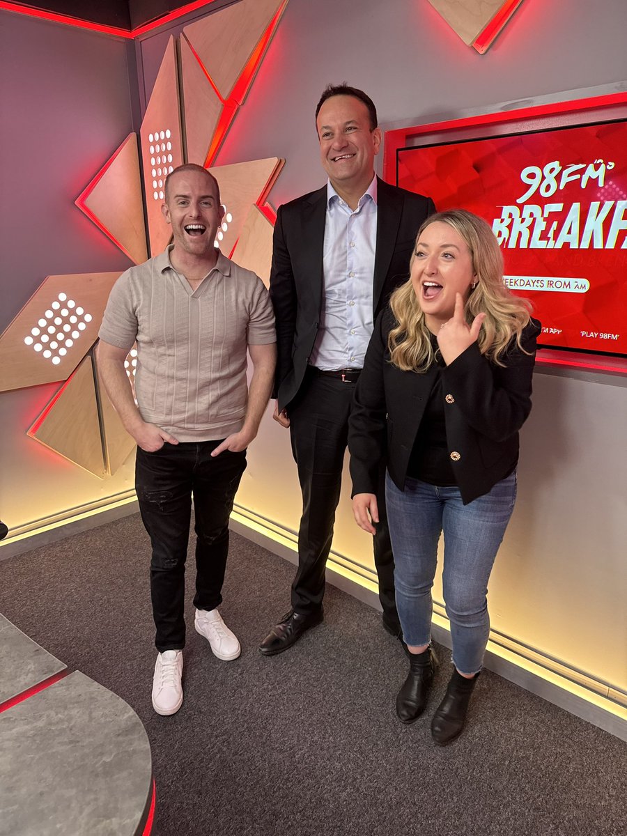 Taoiseach Leo Varadkar came to see us this morning to chat about next month’s referendums. 

He also told us what he did for Valentine’s, when he first knew he was gay (it involves Kylie) and the gig even he can’t get tickets for! 

🎟️ Listen here rb.gy/te1qwi