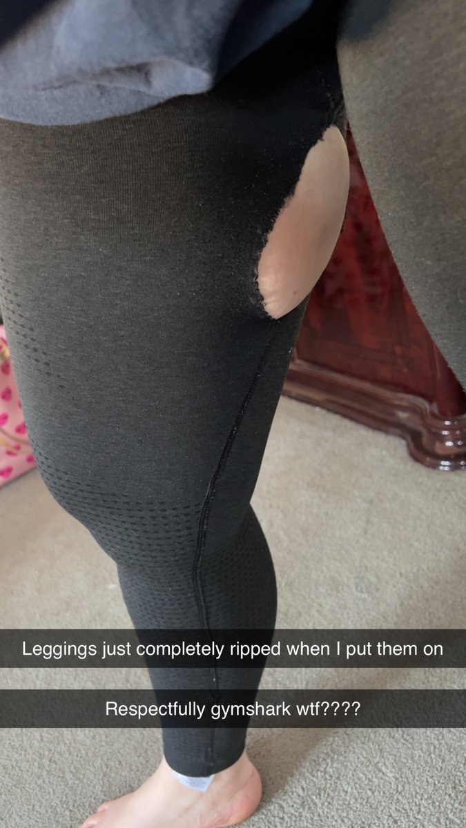 brittbraattt's tweet photo. @Gymshark help wtf is this https://t.co/edvCdgYEW7
