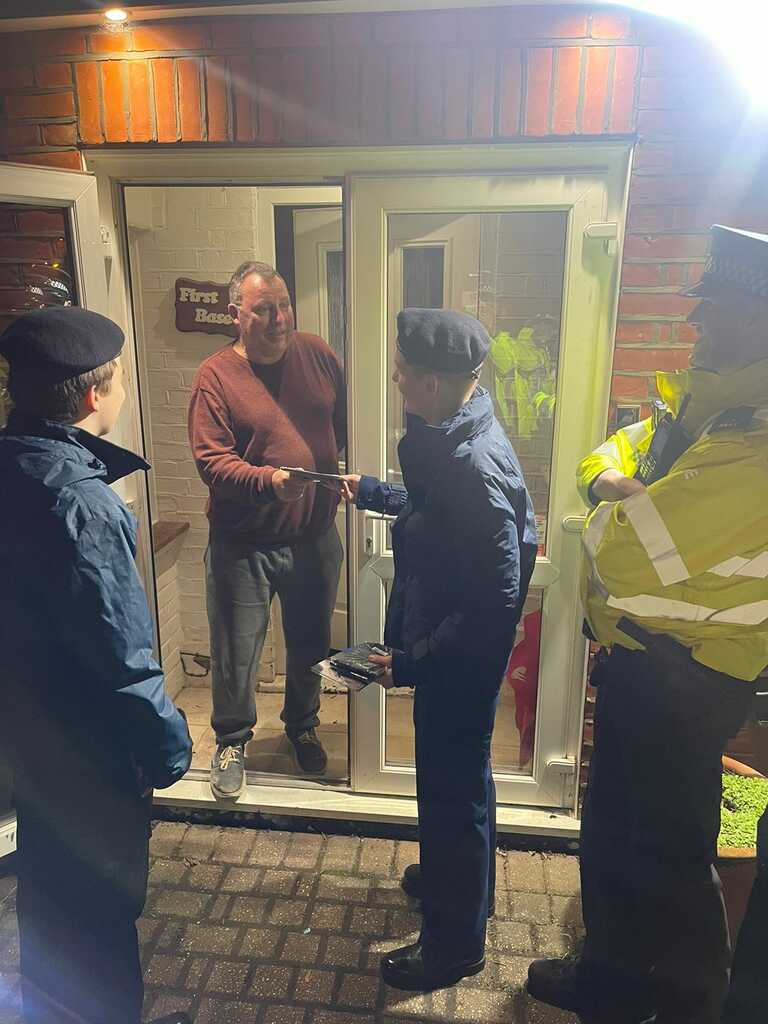 MPSNonsuch's tweet photo. Worcester park SNT and Sutton Police Cadets carried out  door to door crime prevention  advice ref motor vehicle crime in Ebbisham Road on Friday 2nd February. The residents were given Faraday pouches to put there car keys in.
#MPSSutton @MyLocalMet https://t.co/8iO8GrlRb4
