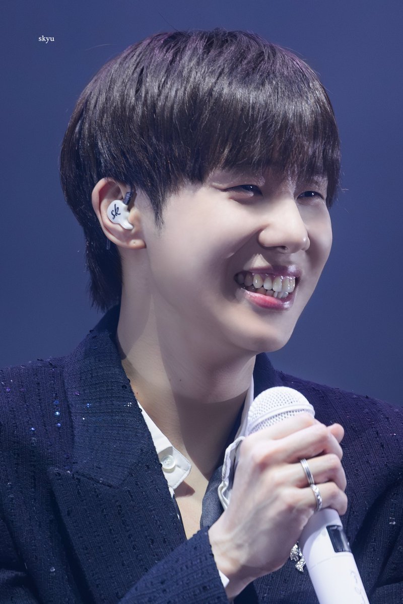 240127 KIM SUNG KYU FAN MEETING [ㅅㄱ2 : 사계]

#인피니트 #김성규 #성규 
#INFINITE #KIMSUNGKYU #SUNGKYU