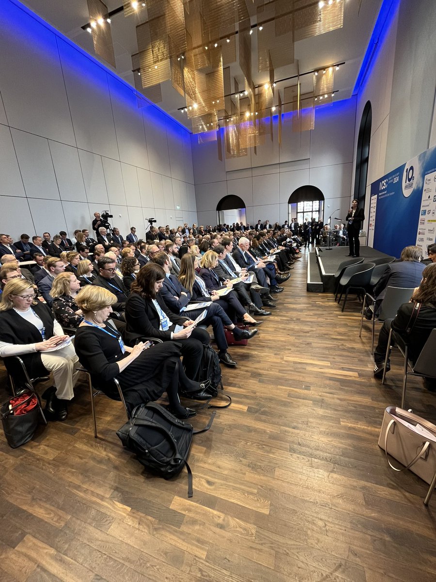 Packed hall w/more than 700 participants. Kick off of the 10th #MCSC2024. Proud to see how the Munich Cyber Security Conference, which I have co-founded together with @SN_Munich & other like minded #cybersecurity fellows has developed so successfully over the last 10 years.