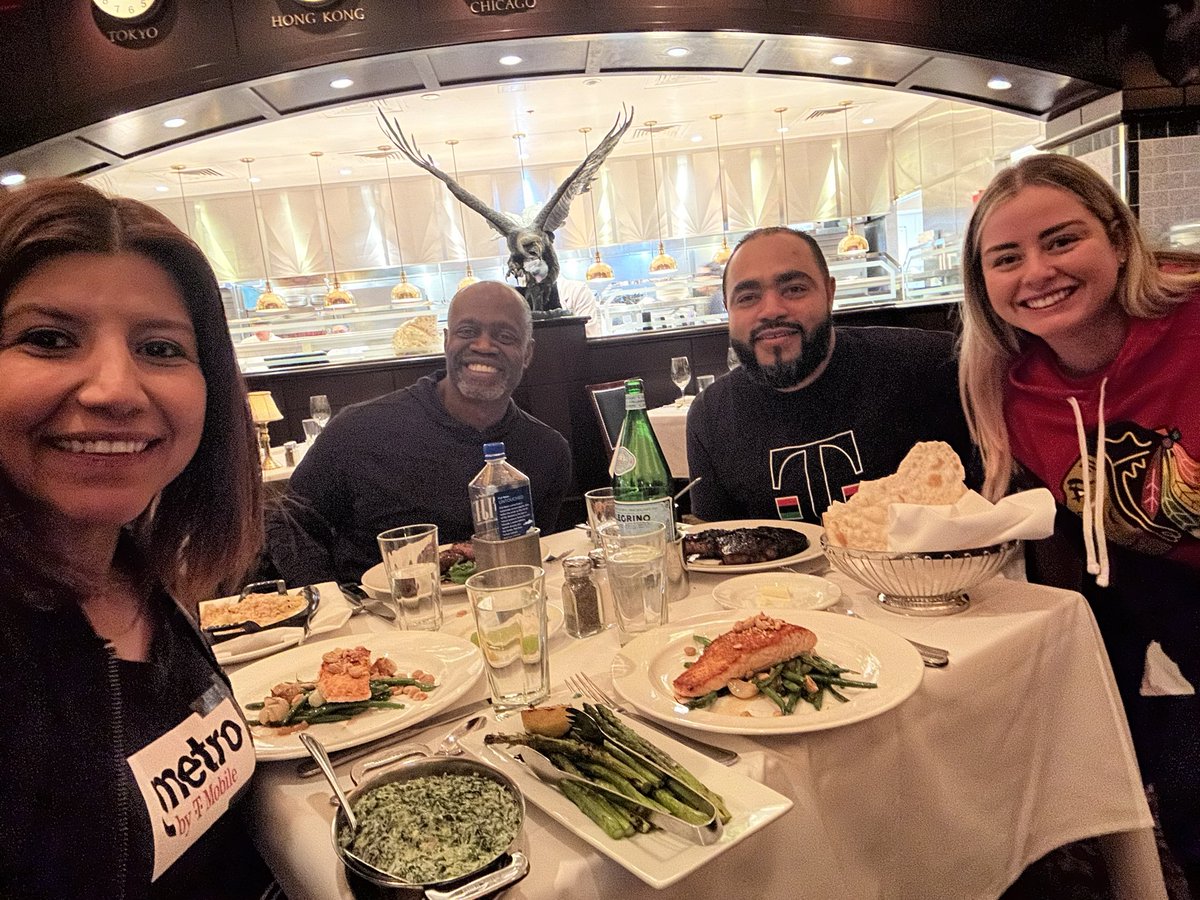 ᗩᒪᗰᗩ 📱 tweet media