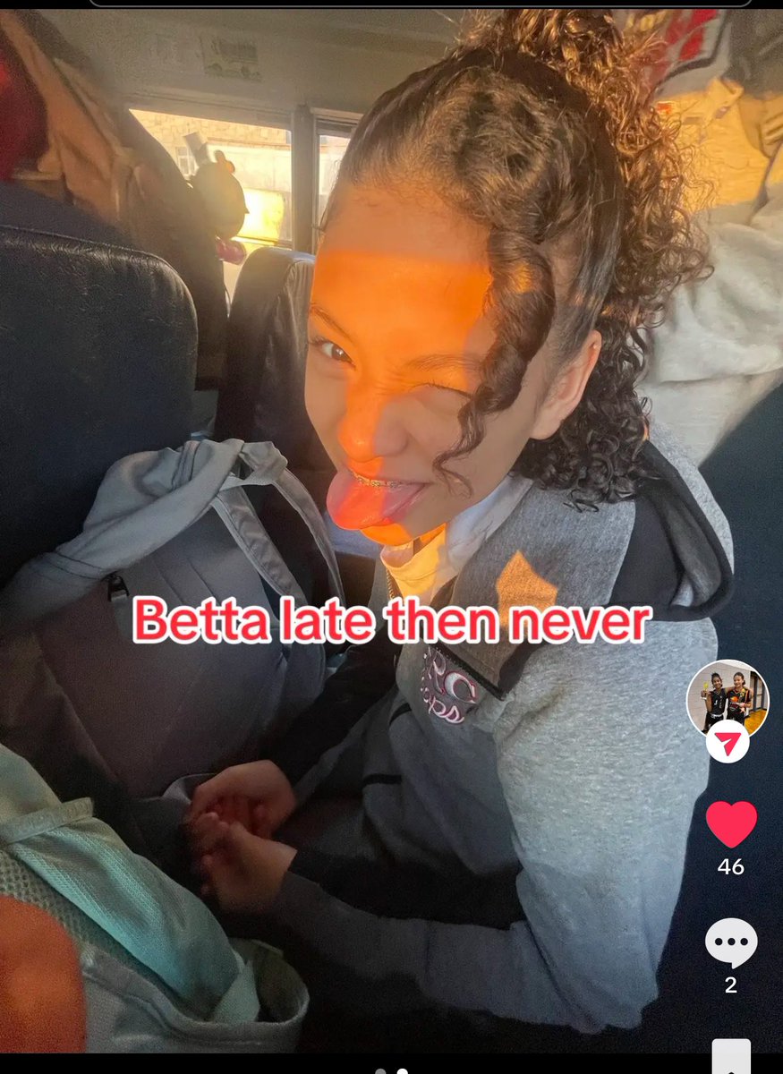 Lyhh76's tweet image. Ain’t she the cutest 😍 #ModelMaterial