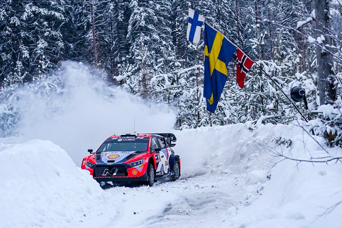 #RallySweden shakedown:
1. LAPPI &amp; FERM
2. Fourmaux
3. Tänak
4. Rovanperä
5. Neuville
6. Evans
7. Katsuta
8. Munster
9. Solberg
#HMSGOfficial #WRC 
#L4PPI