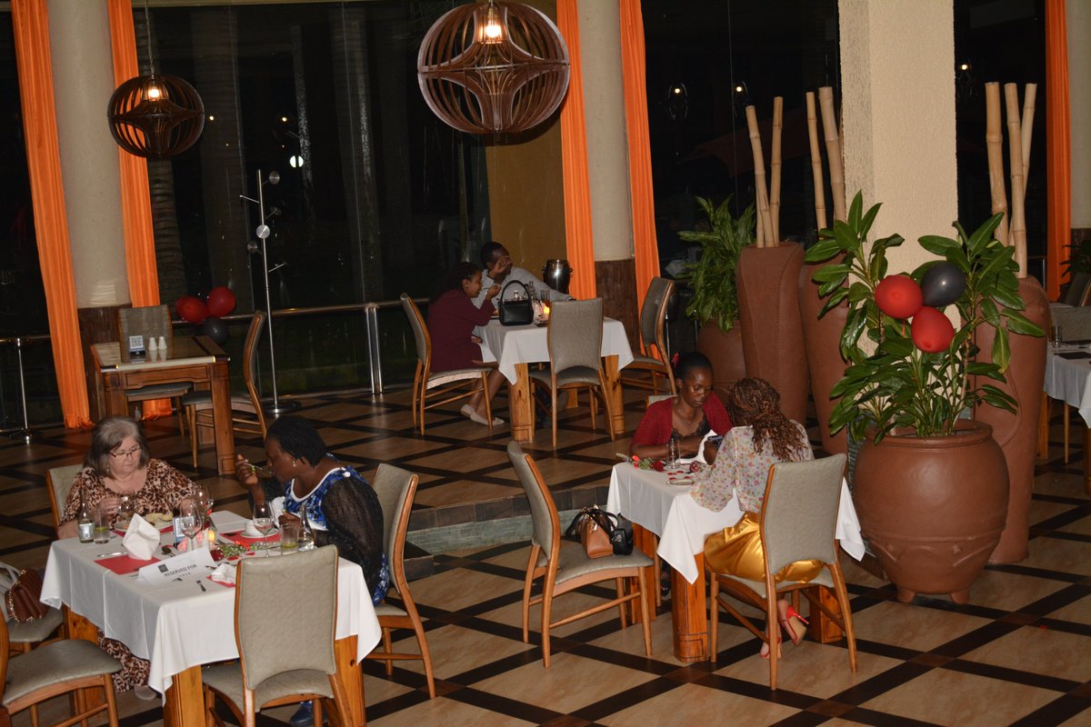 ProteaEntebbe's tweet photo. Love was in the air and so were great vibes! 💕 Thanks for making our Valentines Dinner at #TidesRestaurant unforgettable! 🌹 

#ProteaEntebbe #ValentinesDay #MemorableMoments https://t.co/FY3E7dqii1