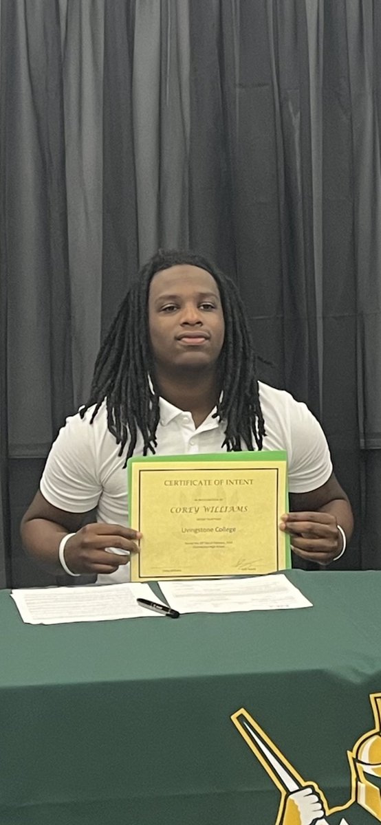 RB Corey Williams (GPA 4.4) Chamberlain High School Tampa, FL has signed with Livingstone College