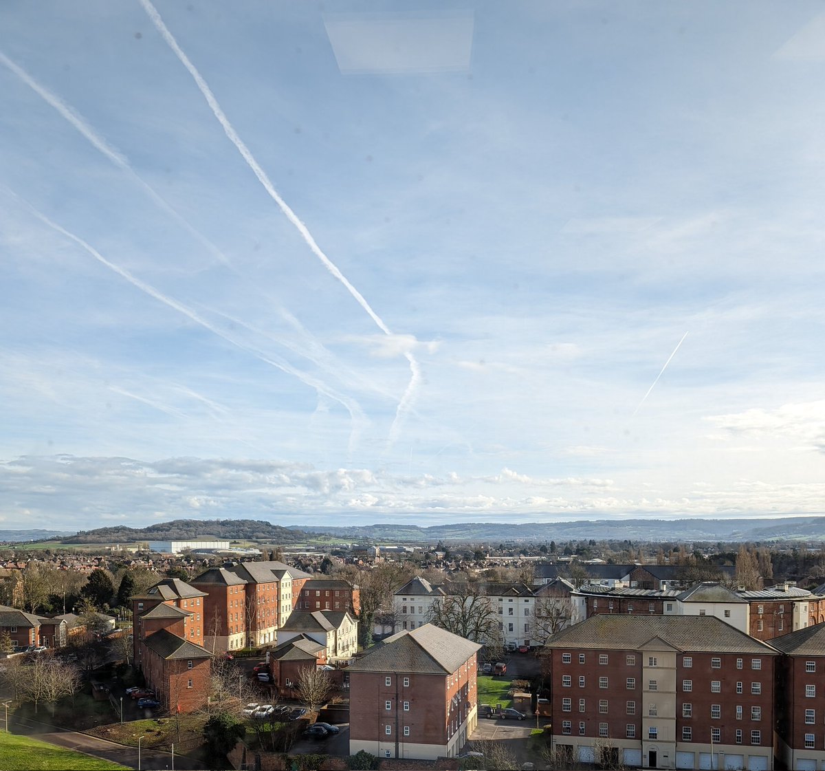 NIV sims ith a view 🌳⛅ <a href="/emily_foxall/">Emily Foxall</a>