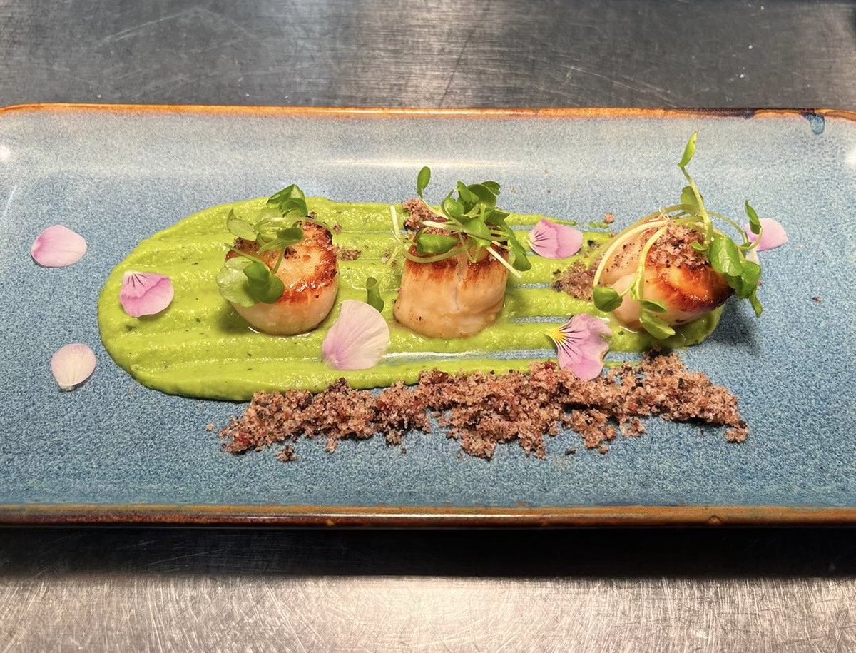 Well,well,well what do we have here!!!Few specials on for Thursday night &amp; Friday all day !! Plus it’s PUB QUIZ tonight from 7pm.👌<a href="/MouseholeAFC/">𝗠𝗢𝗨𝗦𝗘𝗛𝗢𝗟𝗘 𝗔𝗙𝗖</a> <a href="/nowellsy15/">Jack Nowell</a> <a href="/jack_shannon86/">Jack Shannon</a> <a href="/PenzanceAFC/">Penzance AFC</a> <a href="/RedruthRugby/">Redruth Rugby</a> <a href="/CornishPirates1/">Cornish Pirates</a> <a href="/cornish_lobster/">F/v Benediction</a> <a href="/PaulCricket1/">Paul Cricket Club</a> <a href="/fanatical100/">WMG 🏸🏏🏈⚽️🏓🎾🎱⛳️</a> <a href="/NPHC_1906/">Newlyn Harbour</a> #local