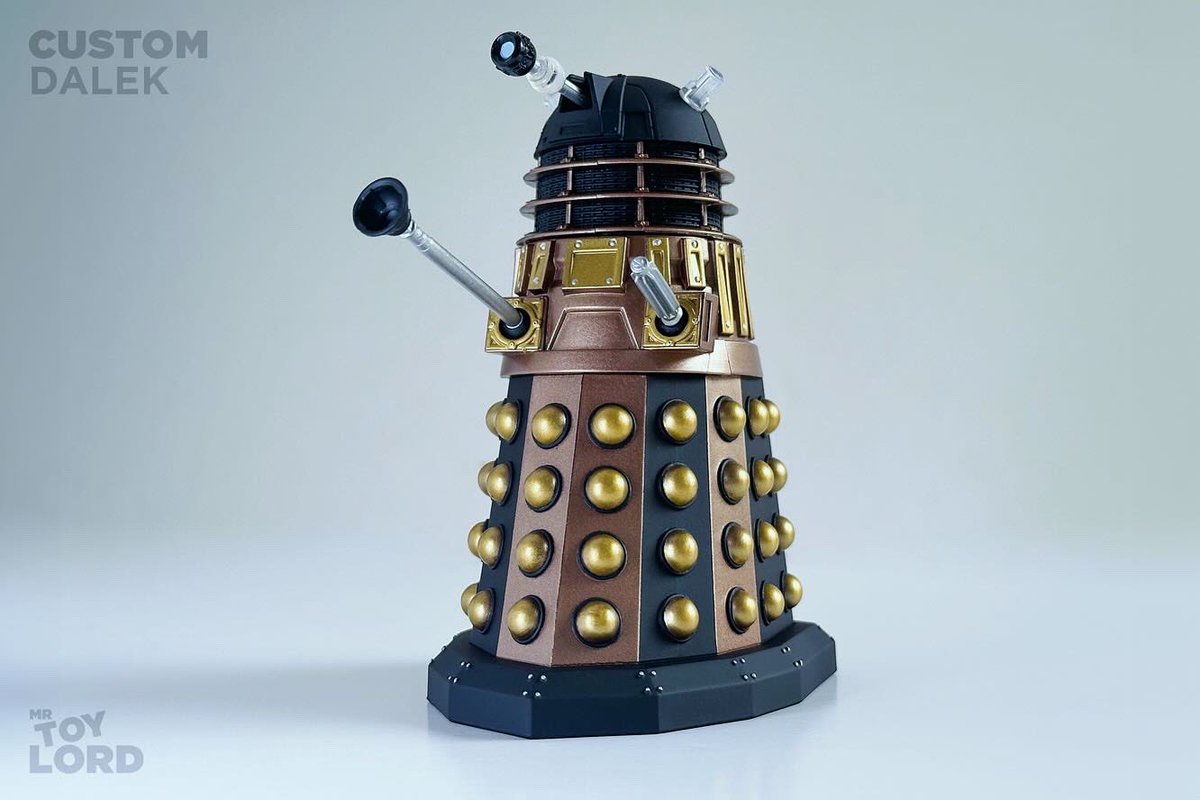 MrToyLord's tweet photo. CUSTOM DALEK
I’m continuing the custom showcase I started last year. Each month of 2024 I will be showcasing one of my custom figures.
Today’s figure is a Dalek Saucer Pilot.
—
#CustomDalek #Dalek #DalekSaucerPilot #DalekPilot #DoctorWho #ToyPhotography #MrToyLord https://t.co/6Gwpy2F5xX