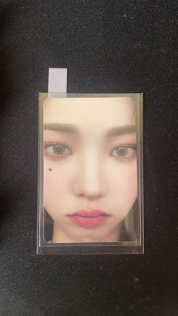 hanabiritas's tweet photo. - happy mail ˚♡ ⋆｡˚ 𓂃୨୧

feedback positivo pra @ldolFreak !!
minha karina paozinho chegou bem embaladinha, sempre me responderam dando muita atenção e com muita organização!! obrigado pelo cuidado <3 https://t.co/H8ZzEF0t83