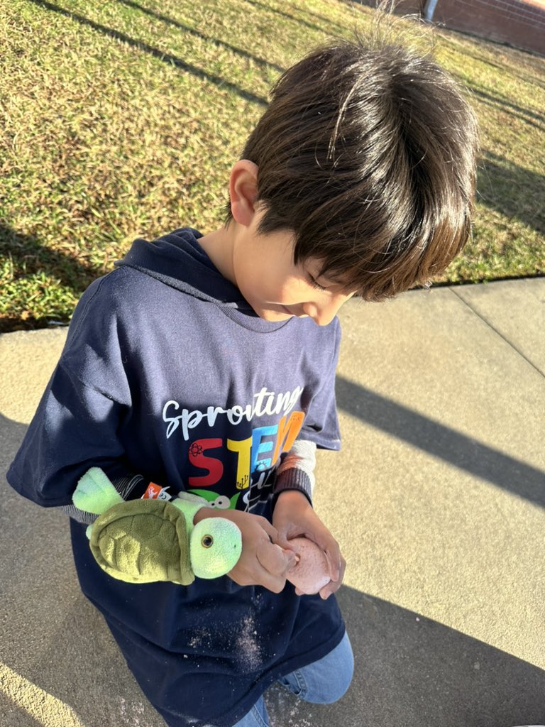 To continue our unit on fossils, today we became archeologists! 🦕⛏️

<a href="/CarmelESColts/">CarmelElementary</a> <a href="/CherokeeSchools/">Cherokee Co. Schools</a>