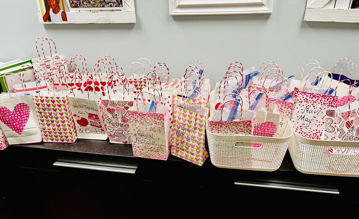 And another huge thank you to sweet Rose and the folks she works with, for making each kiddo at OGB a treat bag for Valentine’s Day! The kiddos were so excited to see their name on a bag and all the goodies inside! 🙏🏼🫶🏼🤗 #nonprofit #givingback