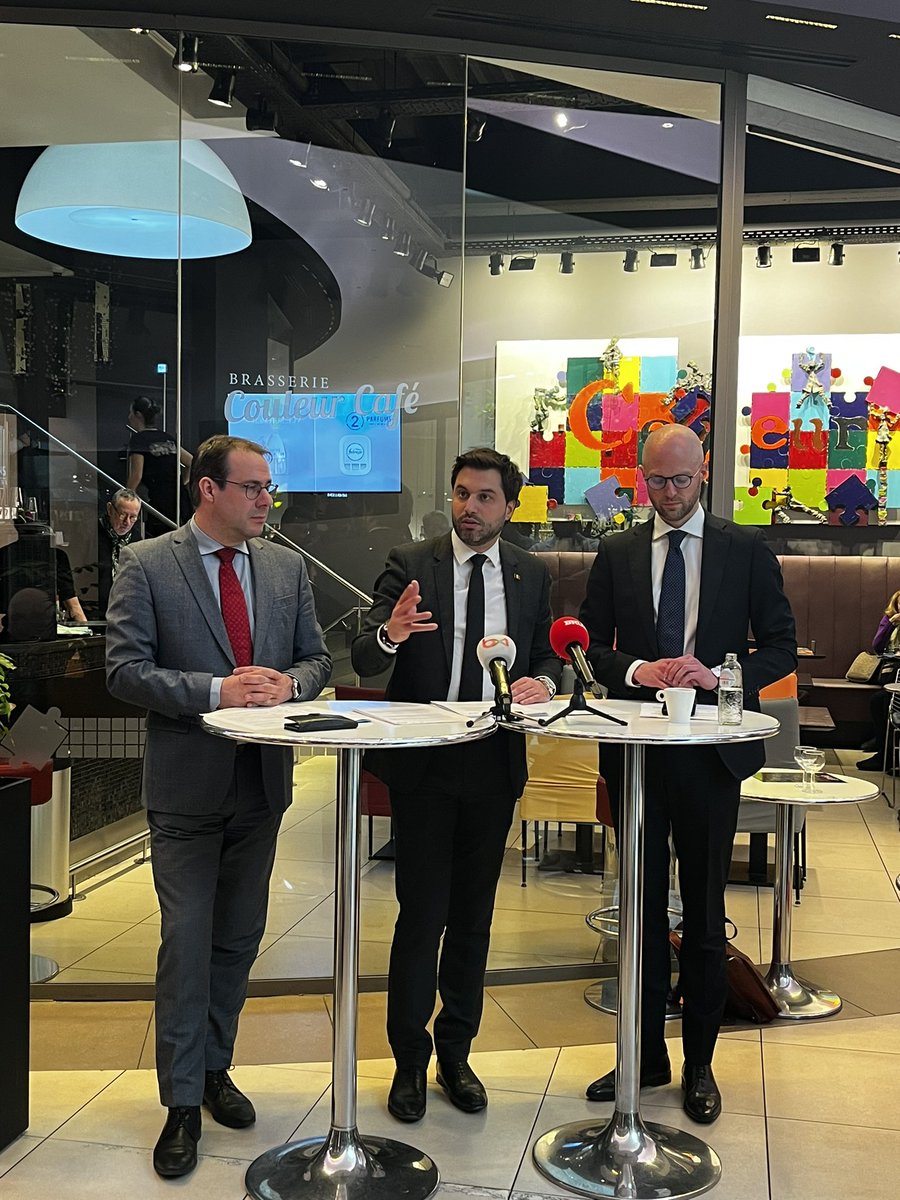 Conférence de presse de <a href="/DavidClarinval/">David Clarinval</a> <a href="/GLBouchez/">Georges-L BOUCHEZ</a> et <a href="/LeisterhDavid/">David Leisterh</a> pour proposer les mesures du <a href="/MR_officiel/">MR</a> suite aux événements des derniers jours à Bruxelles.