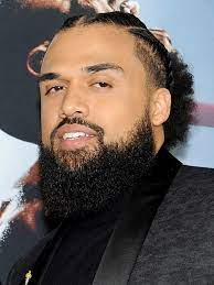 merlinpapin3's tweet photo. .@FredOL69007 On souhaite un Bon Anniversaire à #StevenCaple qui a 36 ans on lui doit comme réalisateur et scénariste
Rapture
Creed II
Grown Ish
The Land
Transformers Rise of the Beast https://t.co/GFeA0ae0BP