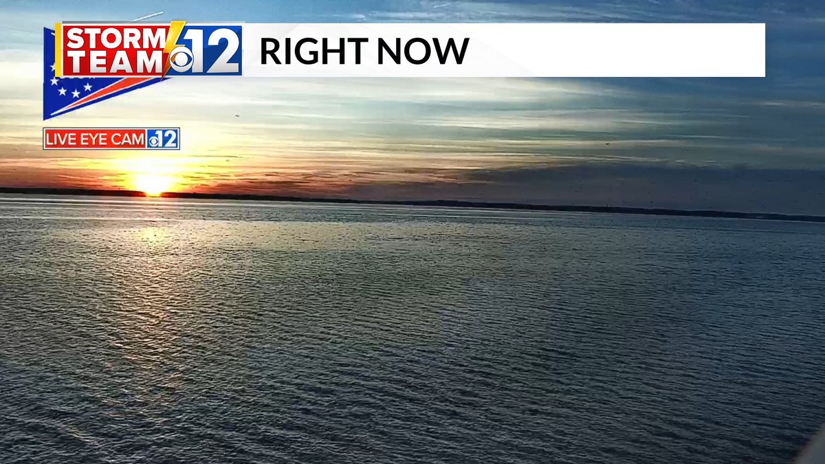 graciemorris_wx's tweet photo. A beautiful snapshot of the sunrise over the Rez this morning! Happy Thursday everyone! 😊It will be another dry & warm day.
#ThursdayForecast #mswx #sunrise
https://t.co/hNOjUO40Cd https://t.co/Uce3YM6Qr8