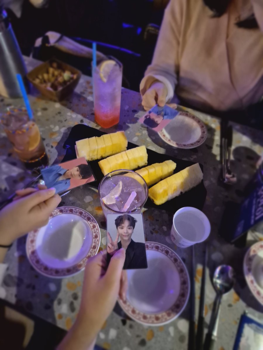 #귀하디_귀한_05 
4번째 정모 즐거웠닷!+!💙💙💙💙💙💙
<a href="/crn_1228/">🫠빠샤</a> <a href="/l2_cnsb/">서월. 🍑🐶。</a> <a href="/sall_salt/">린카 🐢</a> <a href="/gimna01151206/">섭수니멜 (반동결❄️)</a>