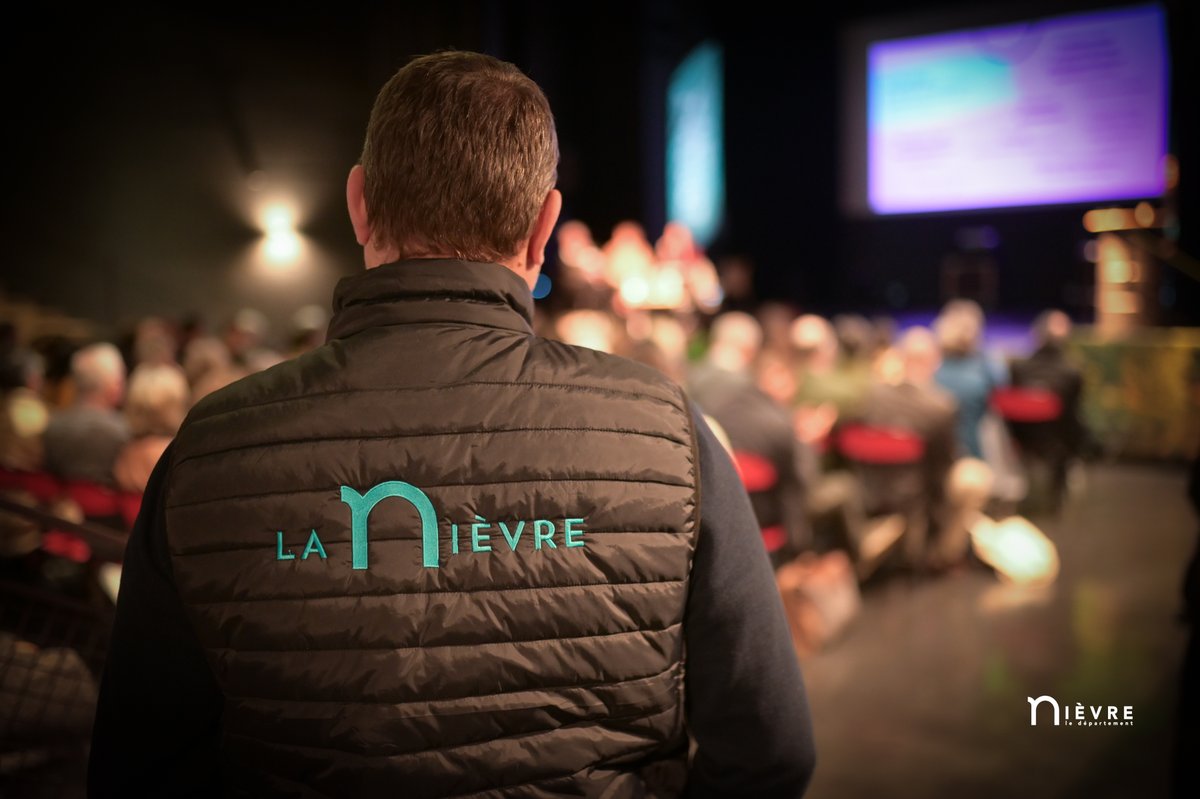 fabien_bazin's tweet image. #NièvreAttractive #Connectée pour votre avenir!
#Rencontre au Café Charbon Nevers  pour partager les objectifs et les actions menées pour promouvoir la Nièvre avec les acteurs du #tourisme, de #léconomie, du #développement territorial et les Nivernais.
La Nièvre a des atouts!